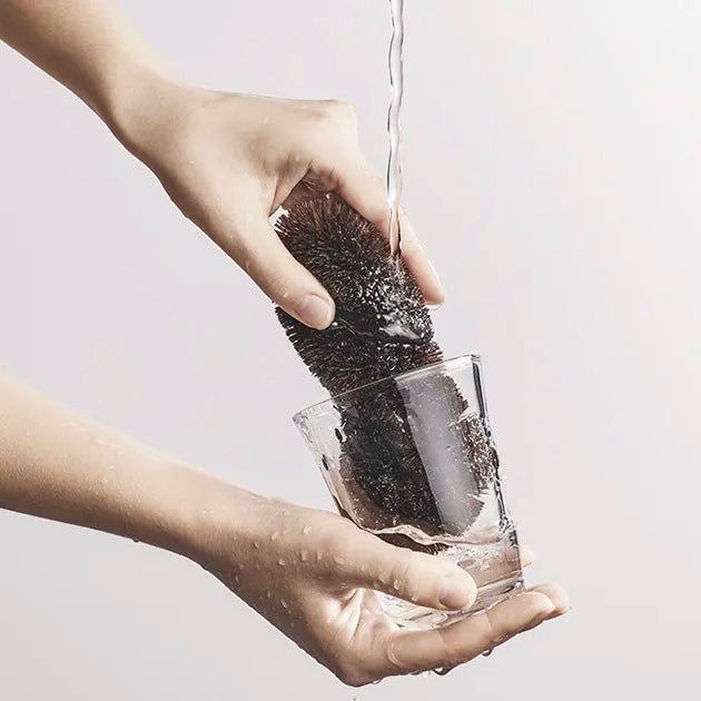 Takada Musubi Kitchen Knot Brush
